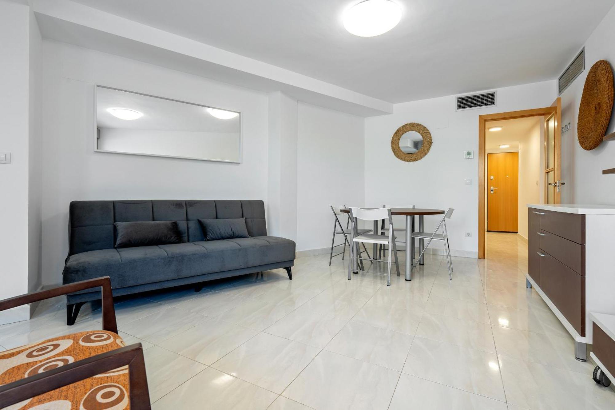 Hauzify I Apartament Mestral Камбрілс Екстер'єр фото